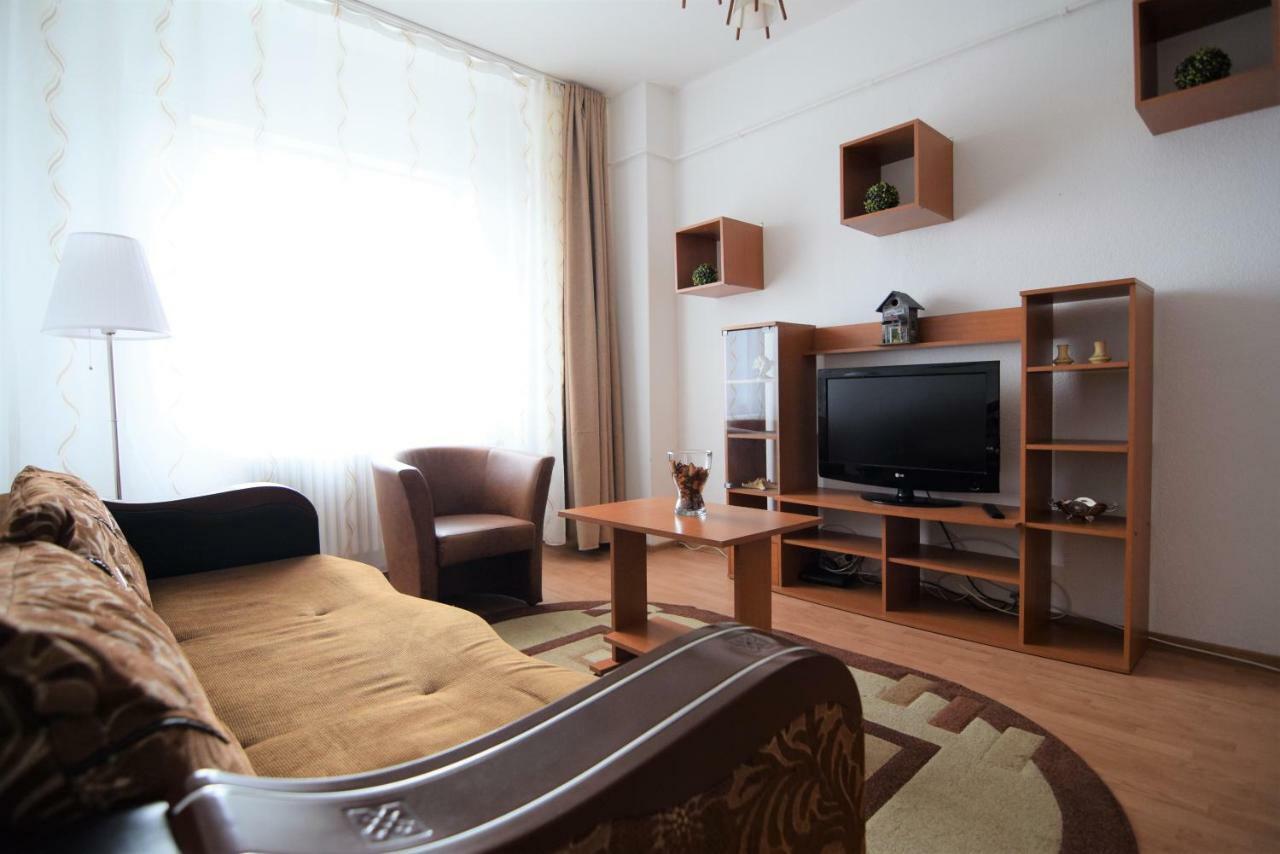 Апартаменты Resedinta Lui Calin Бухарест Экстерьер фото