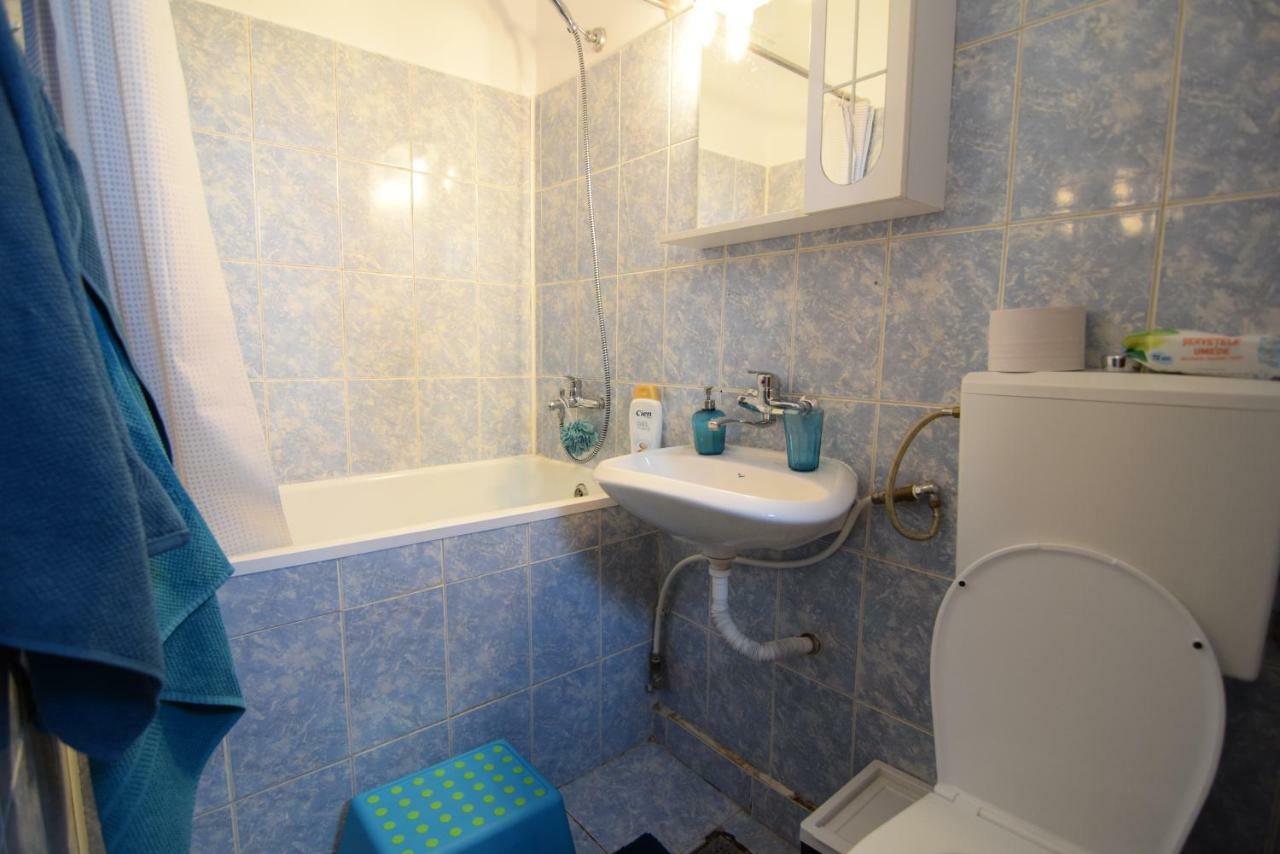 Апартаменты Resedinta Lui Calin Бухарест Экстерьер фото